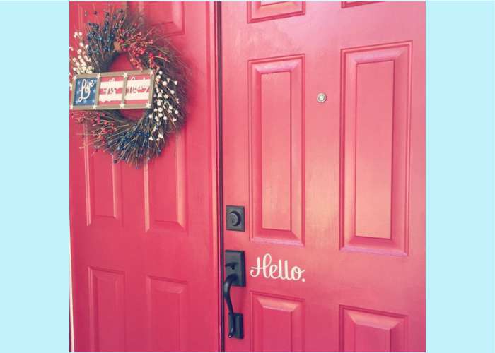 da023-h-i-hello-on-door.jpg