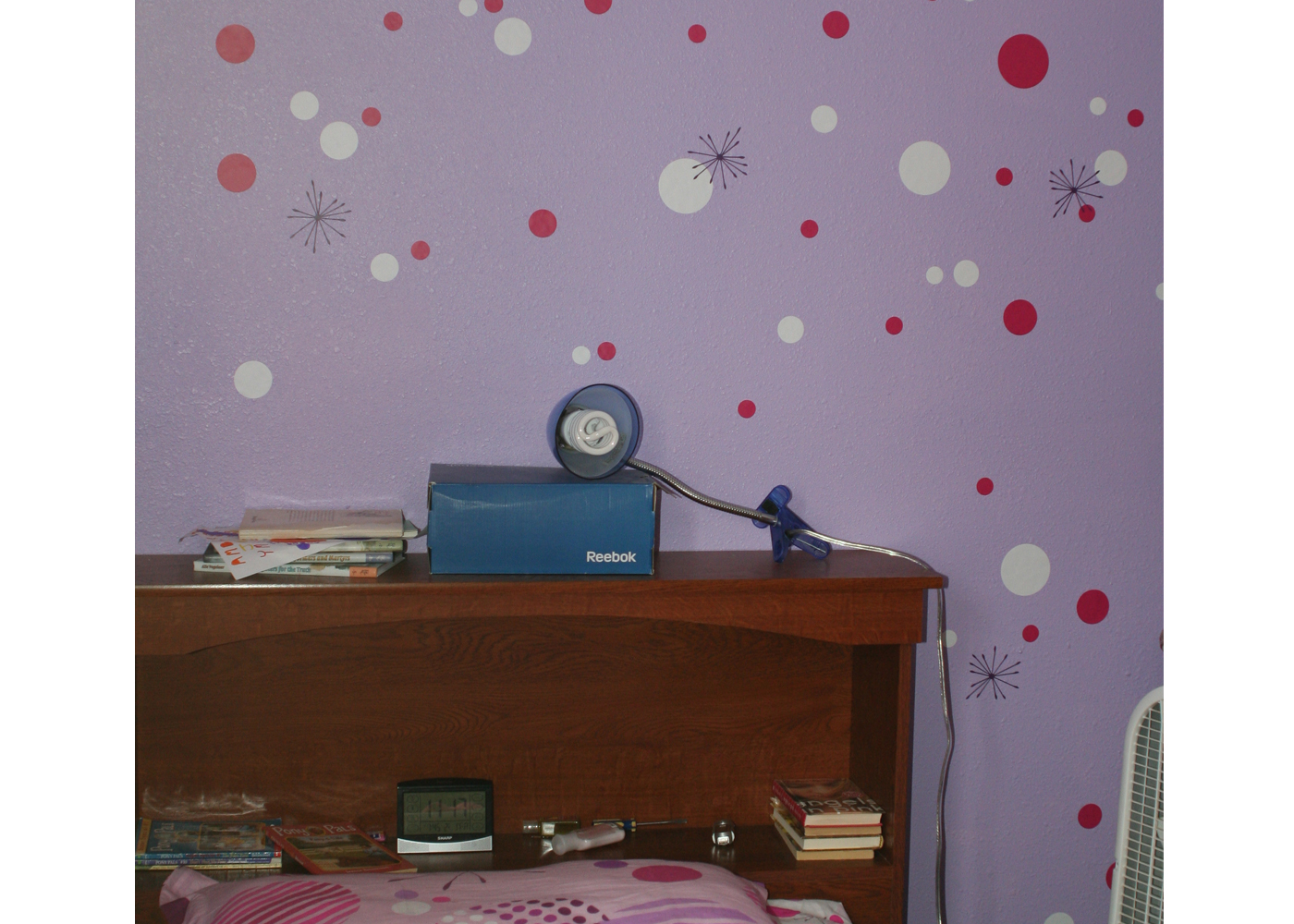 dots-and-spikes-wall-decal-stickers-in-girls-bedroom.jpg