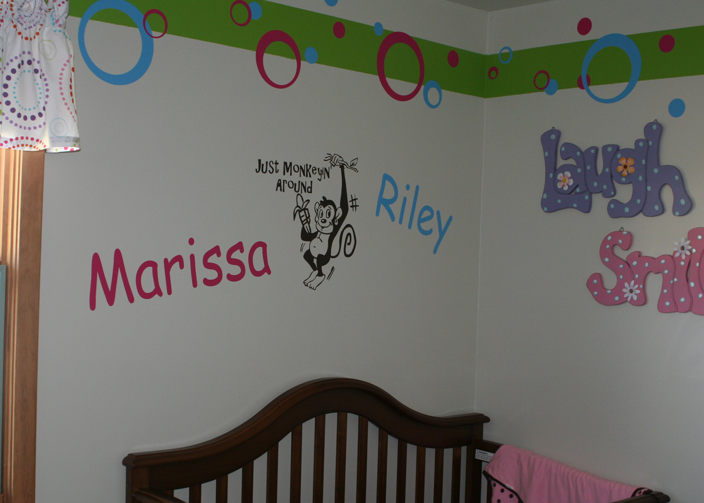 kids-name-wall-decals-personalized.jpg