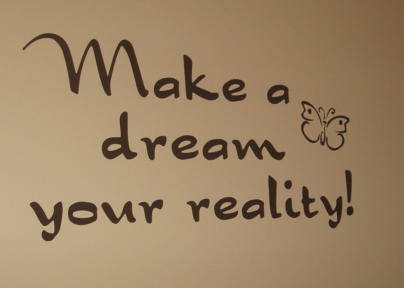 make-a-dream-wall-sticker-inspirational-quote.jpg