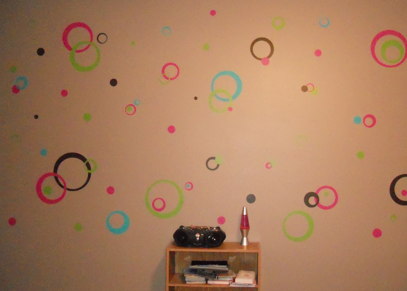 multi-color-vinyl-wall-decal-circles.jpg