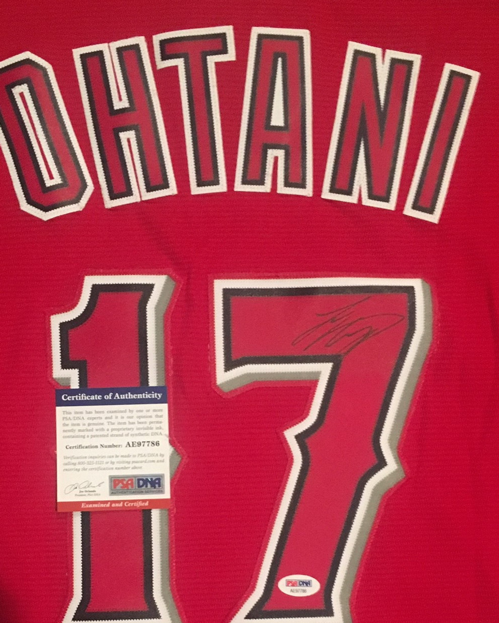 autographed baseball jerseys