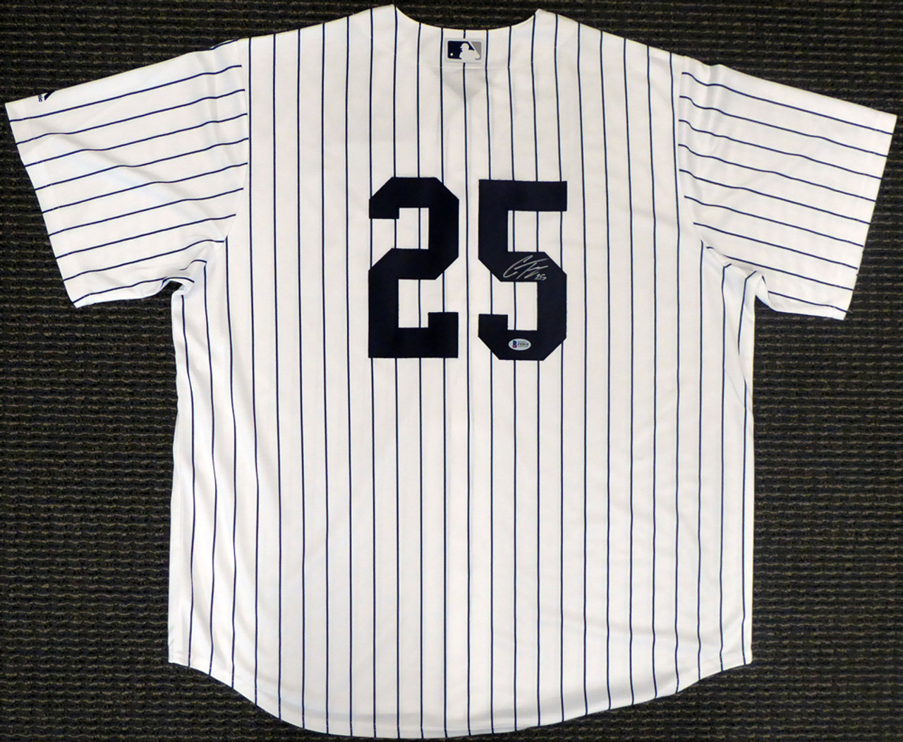 Gleyber Torres Autographed New York Yankees Majestic Cool Base Jersey Size  XL Beckett BAS