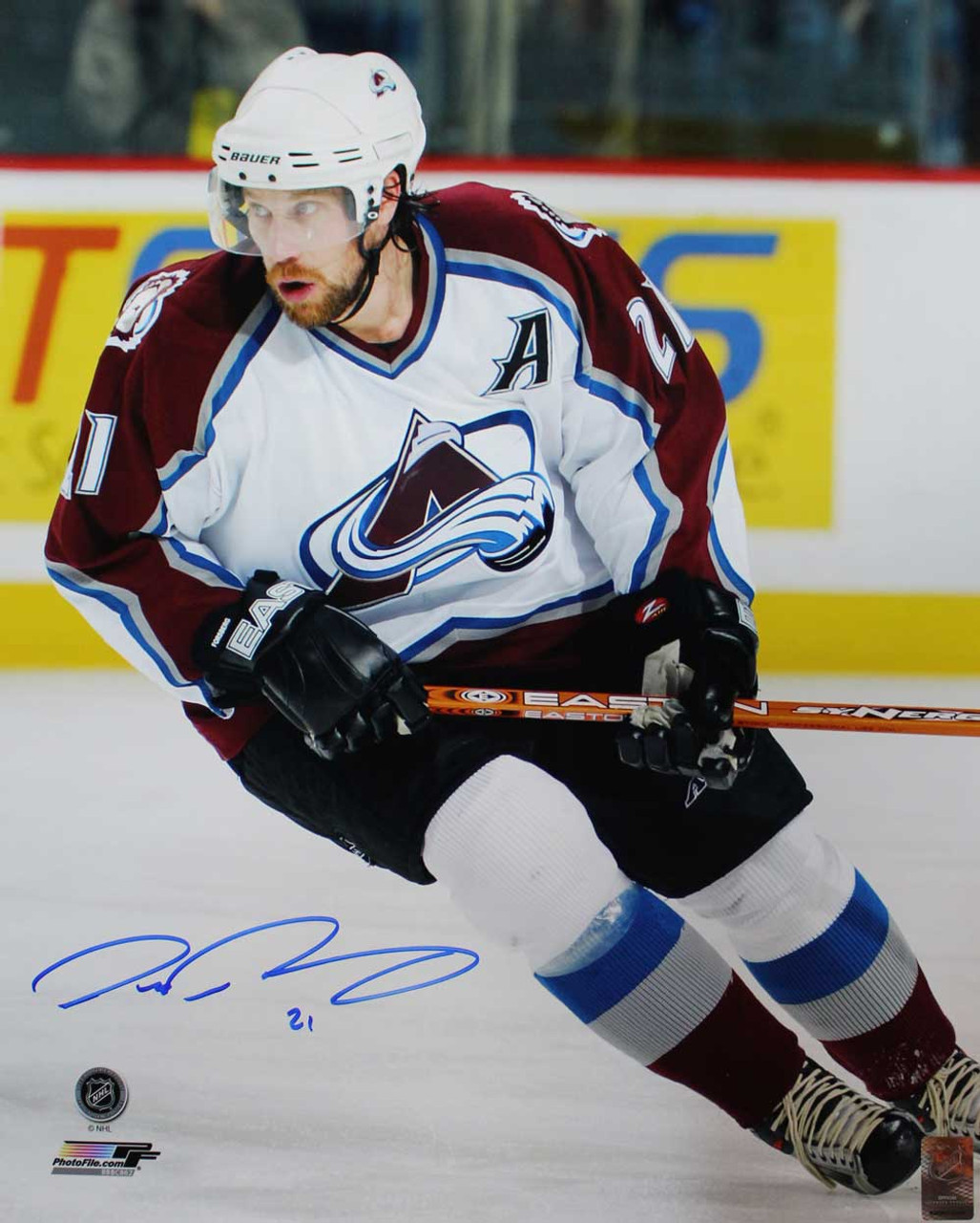 peter forsberg autographed jersey