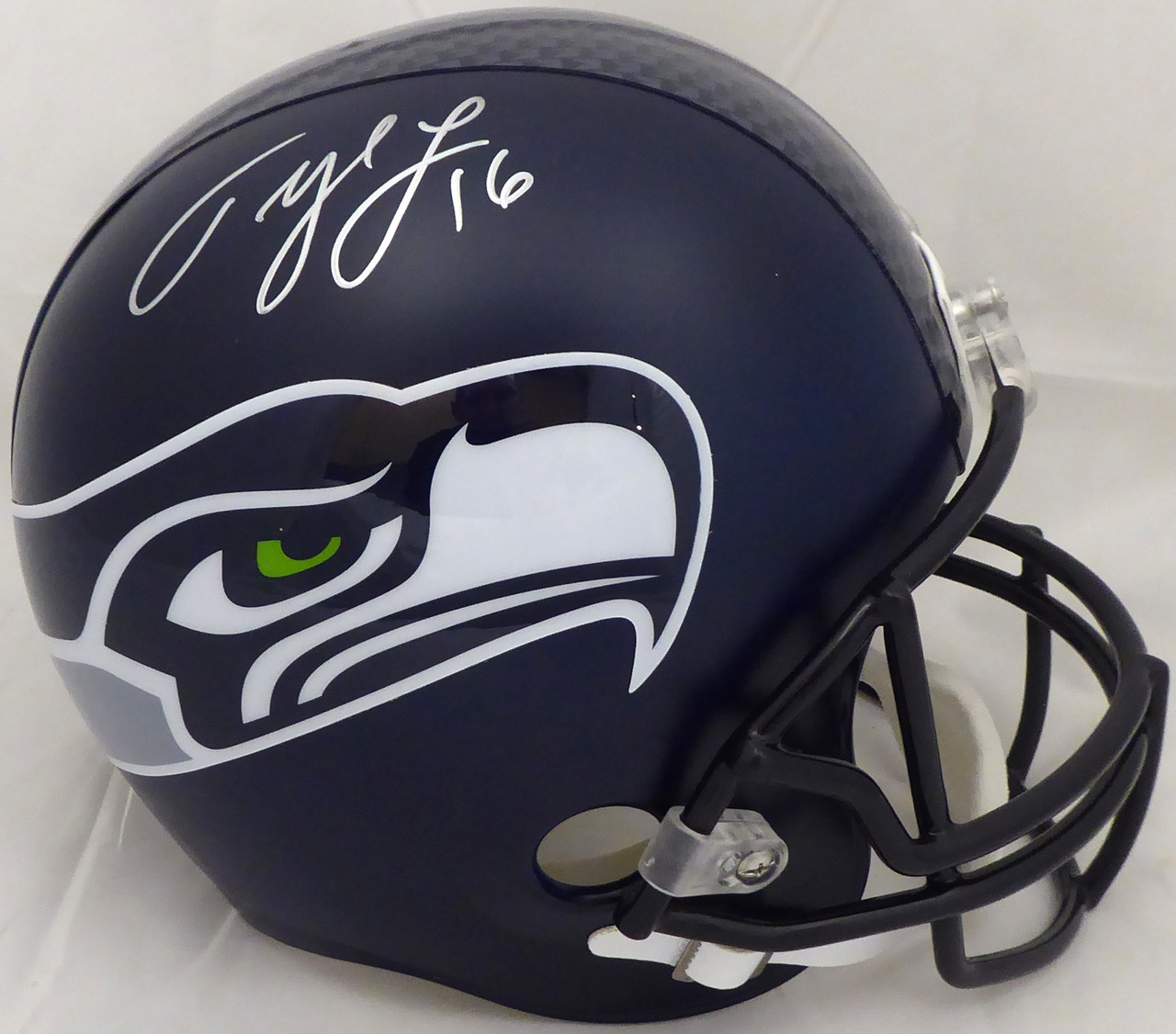 Dk Metcalf autographed Seattle Seahawks jersey Beckett Witness COA – AZ  Autographs and Collectibles