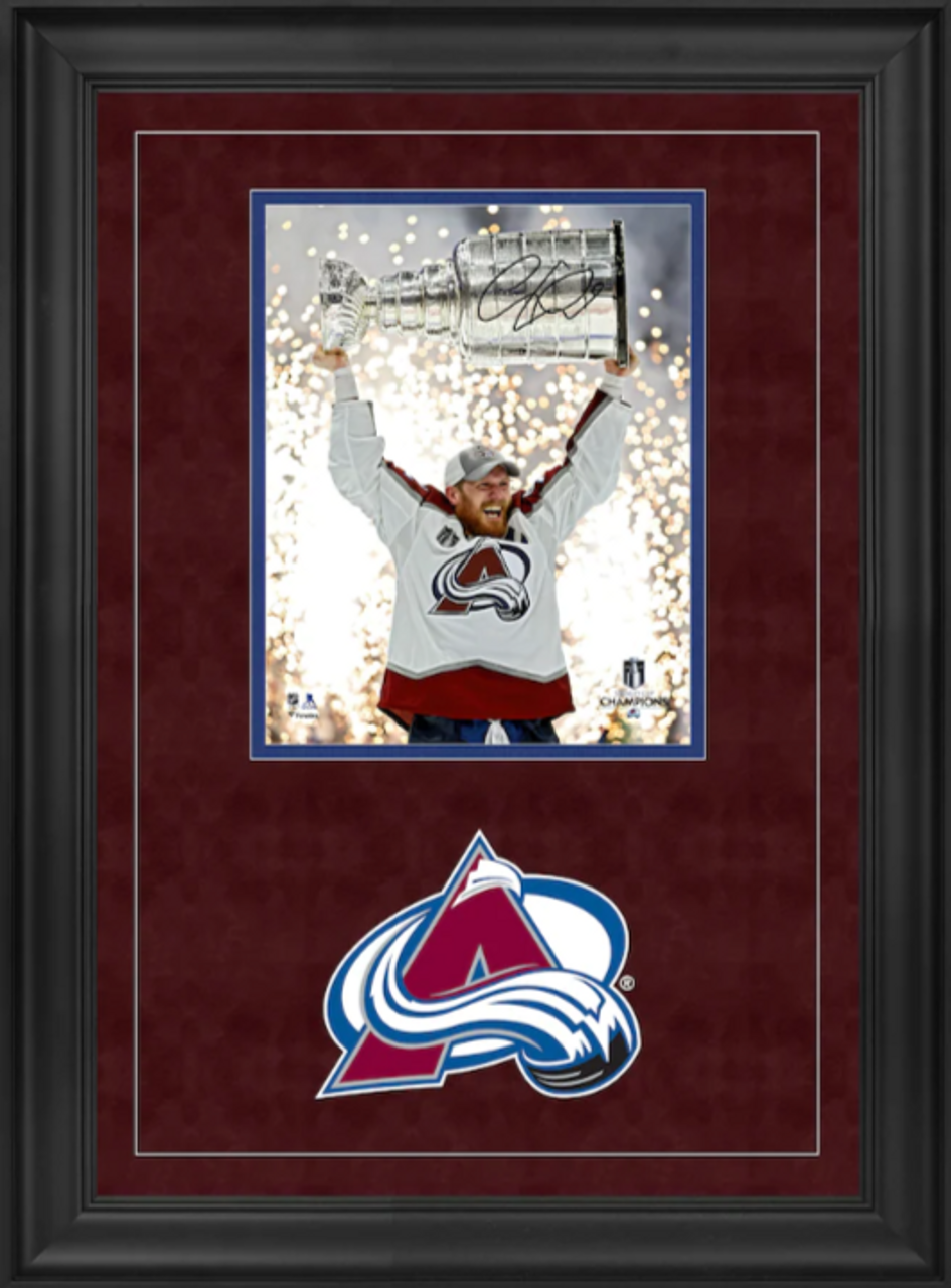 Colorado Avalanche on X: Get your name in the drawing for a