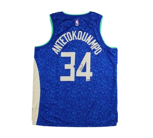 Giannis Antetokounmpo Signed Milwaukee Bucks Jersey (Blue Swingman)