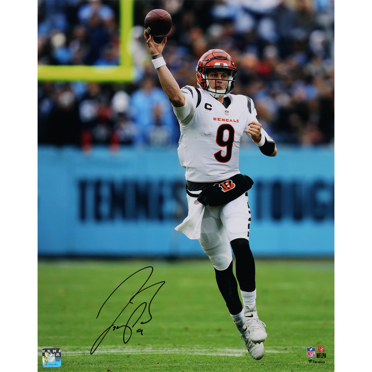 Joe Burrow Cincinnati Bengals Autographed 16"x20" Pass vs. Titans in White Jersey Photograph