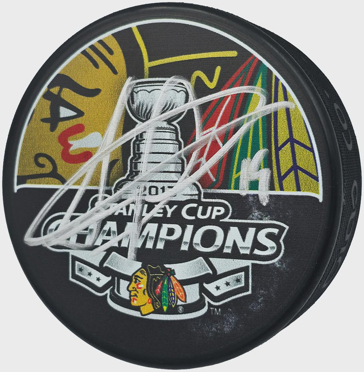 Jonathan Toews Signed 2013 Stanley Cup Champions Hockey Puck (NHL)

