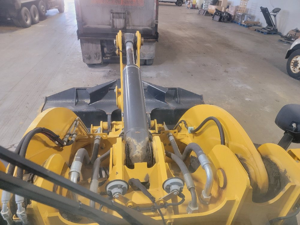 CATERPILLAR 926M WHEEL LOADER