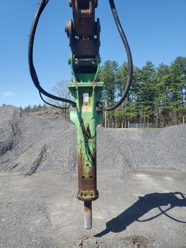 Tarmac V32 Hammer Rock Breaker for 200 Size Excavator for sale