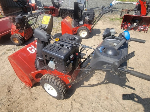 TORO 38802 SNOW BLOWER