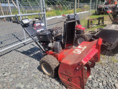 Snapper Snow Blower