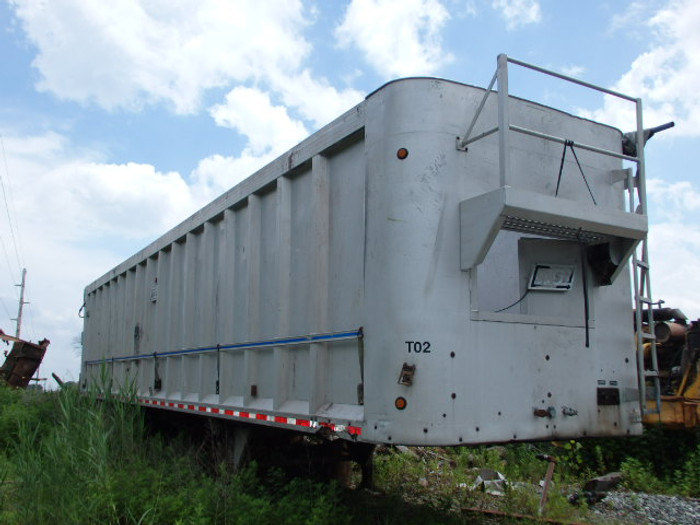 2001 110 yard East Walking Floor Trailer