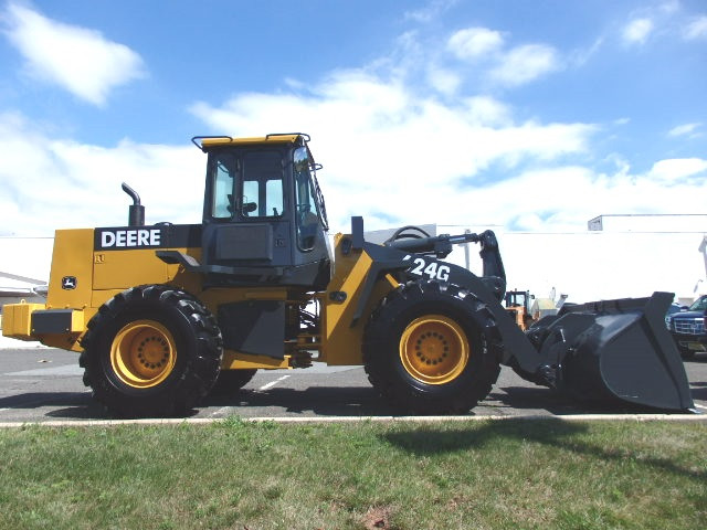 John Deere 624G Wheel Loader