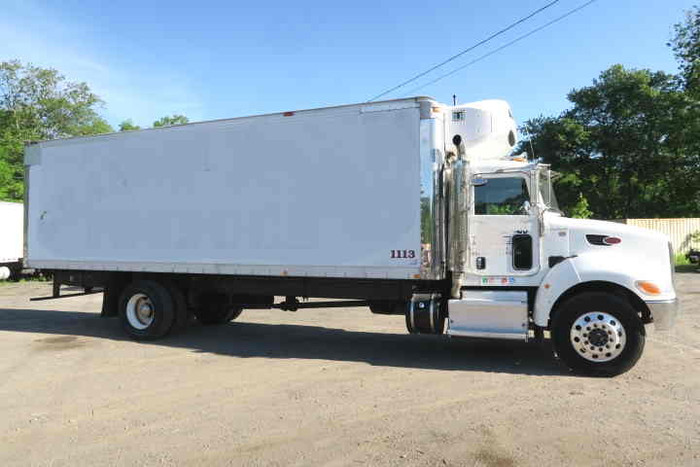 2013 Peterbilt Reefer Truck