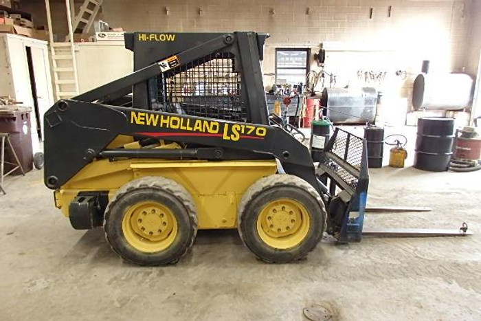 Used 2005 New Holland Skid Steer LS170 High Flow