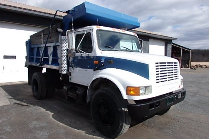 Used 1990 International 4900 Single Axle dump truck