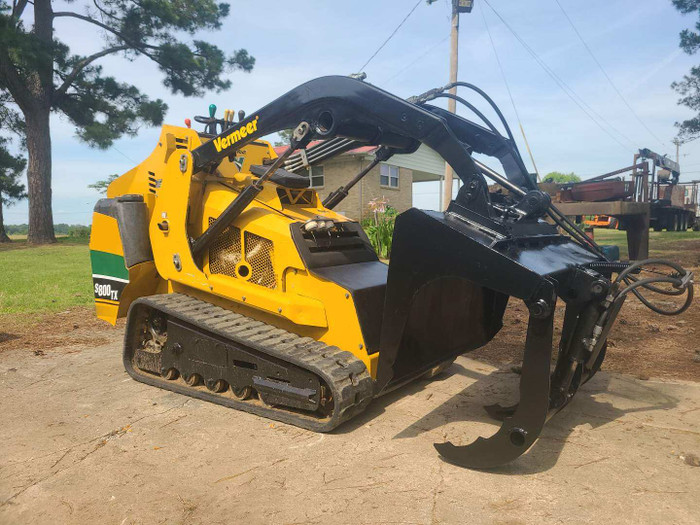MINI SKID STEER VERMEER