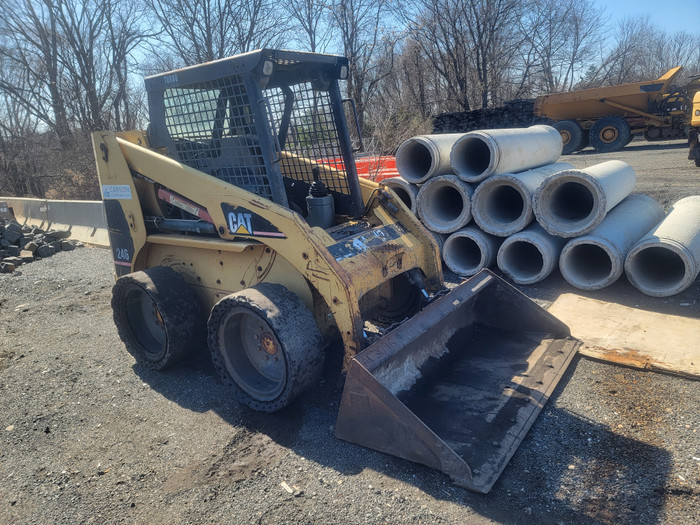 CAT 246 SKID STEER