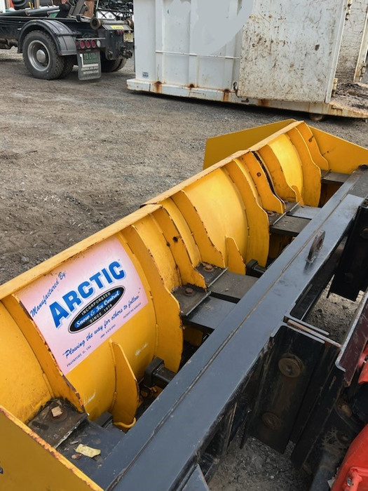 ARCIC SECTIONAL SNO PUSHER