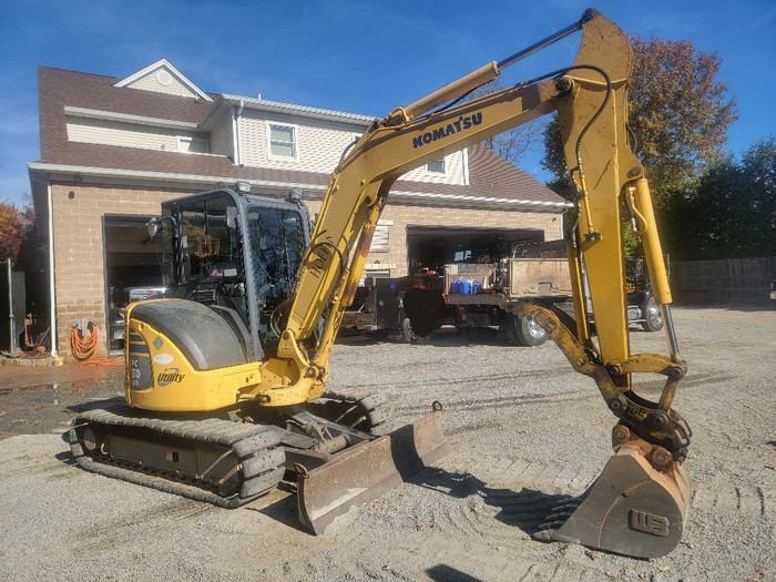 komatsu PC50MR excavator