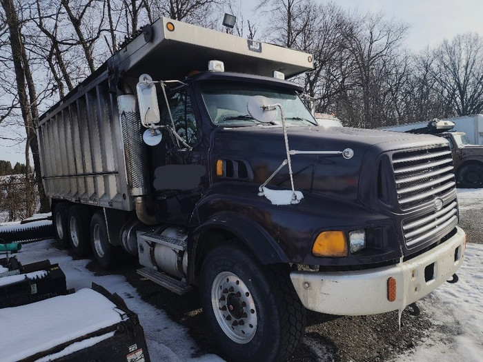 STERLING TRI AXLE DUMP TRUCK