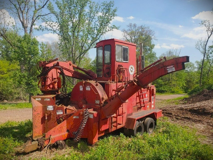 MORBARK 20 HARVESTER chipper