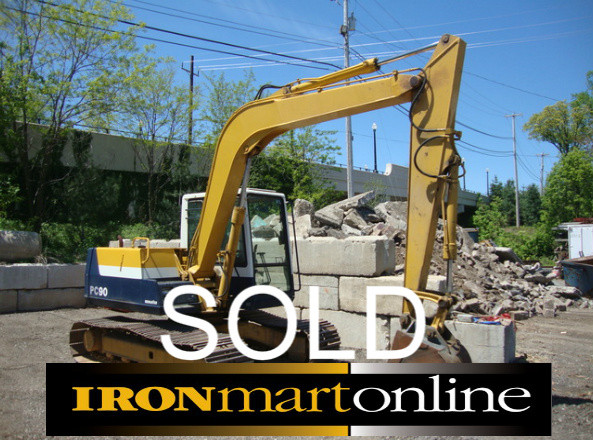 Komatsu PC 90
