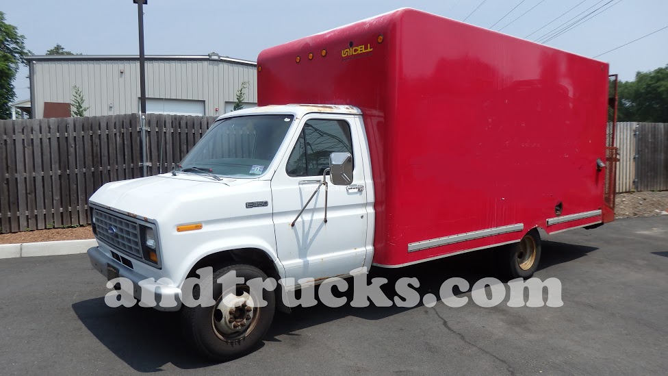 Ford e350 deals 14ft box truck