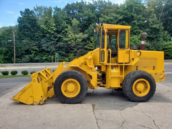 152..1926年式イエローヴィンテージトラック 1982 Trojan 1900C Wheel Loader 3.5 Yard