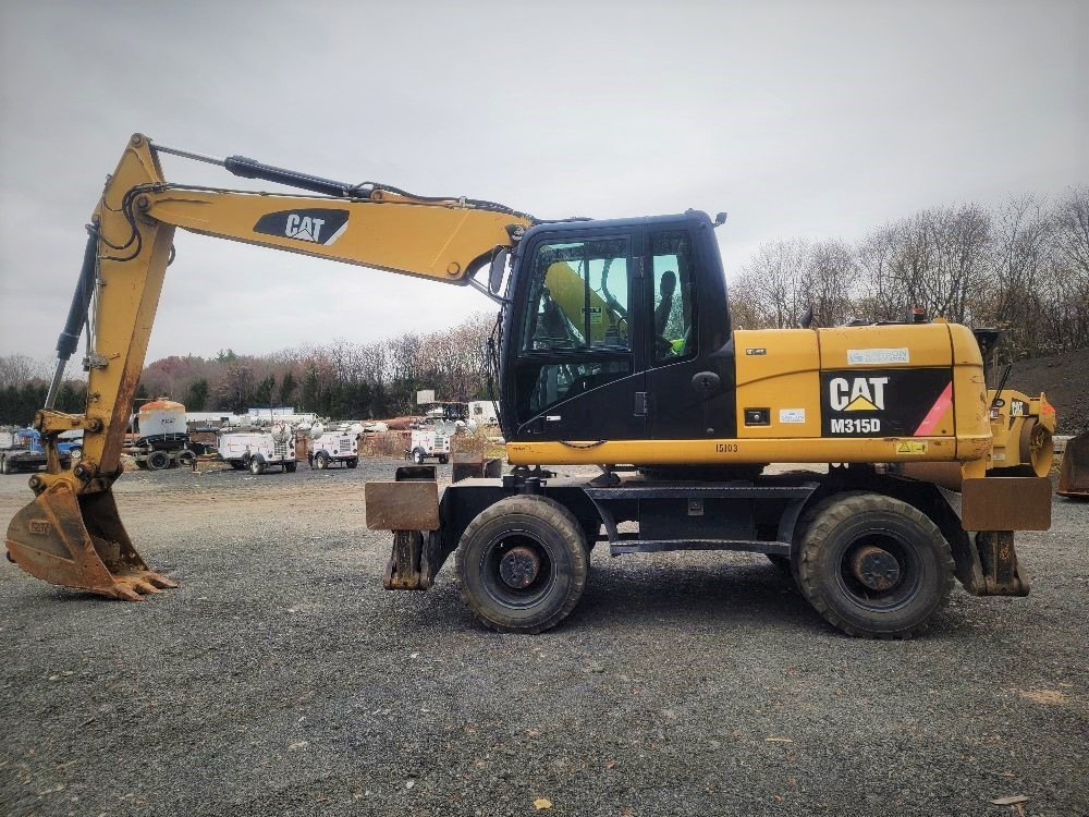 CAT M315D Wheeled Excavator - Cat 2236 4.4145hp, Just