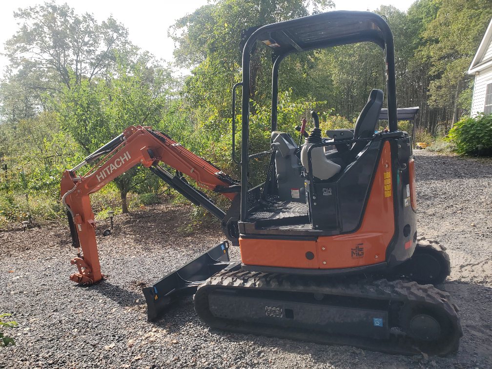 HITACHI ZX30U-5N Mini Excavator - BRAND NEW Only 6hrs, 7,000