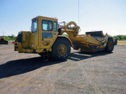 1999 CAT 621F Motor Scraper s/n 8PL00207 and 1999 CAT 621F Motor Scraper s/n 8PL00173 sold as pair