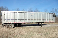 East 2004 Demo High Impact 100 Yard Walking Floor Trailer