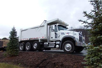 Used 2017 Mack GU713 Granite