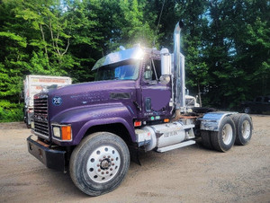 MACK_CH613_TRACTOR__49558.