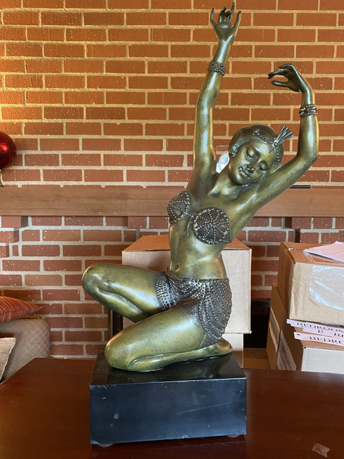 1980s Art Deco Revival Bronze Flapper Girl Statue on Marble Base Signed A.Gori 1980s Art Deco Revival Bronze Flapper Girl Statue on Marble Base Signed A.Gori