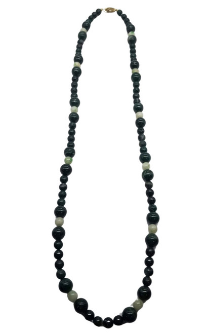 Vintage Nephrite Jade Beaded Necklace