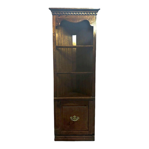 1960s Colonial Style 4 Tier Oak Cupboard Corner Display Cabinet W/ Light 1960s Colonial Style 4 Tier Oak Cupboard Corner Display Cabinet W/ Light