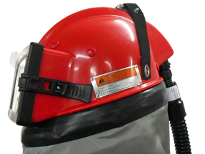Cosmo Supplied Air Respirator with Standard Cape & Air Cooling Controller Cosmo Supplied Air Respirator with Standard Cape & Air Cooling Controller