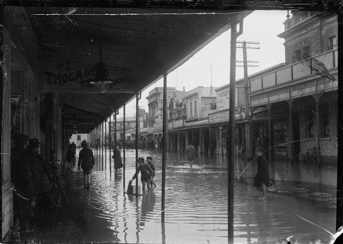 THE GREAT BLENHEIM FLOOD 1923