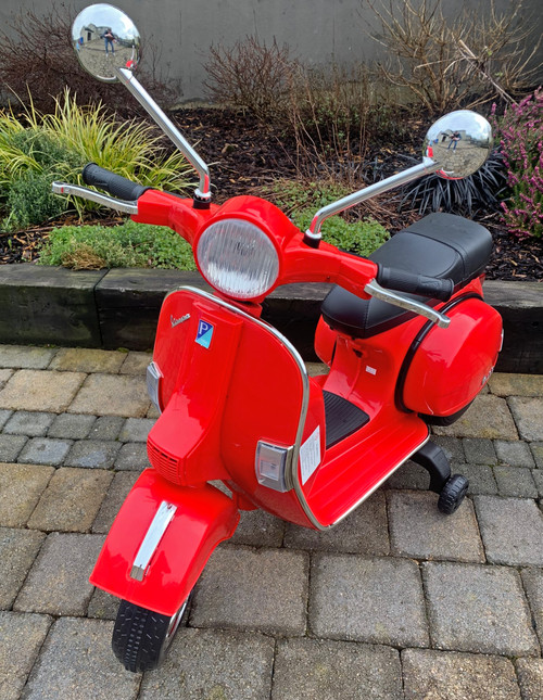 Licensed Vespa 12V Electric Ride On Motorbike (Red) - VESPA-RED - Funstuff.ie Ireland UK