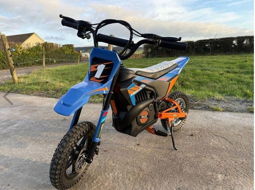 Funstuff Dirt Race Scrambler 24V Electric Ride On Motorbike Blue 