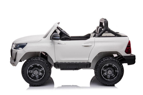 White Ride On Toyota Hilux 12V Electric Ride On Jeep White