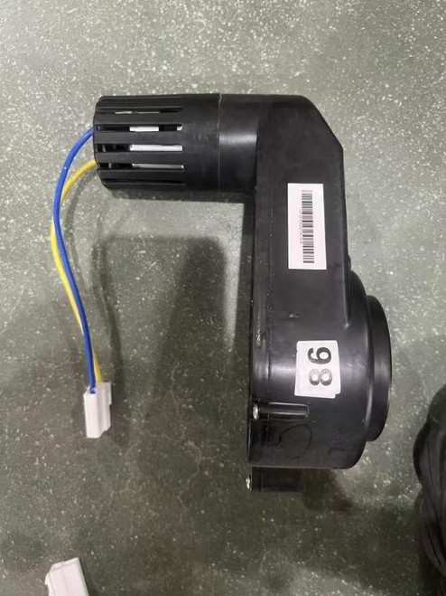  SX1928 Clash XL 24V 100 Watts Right Motor 