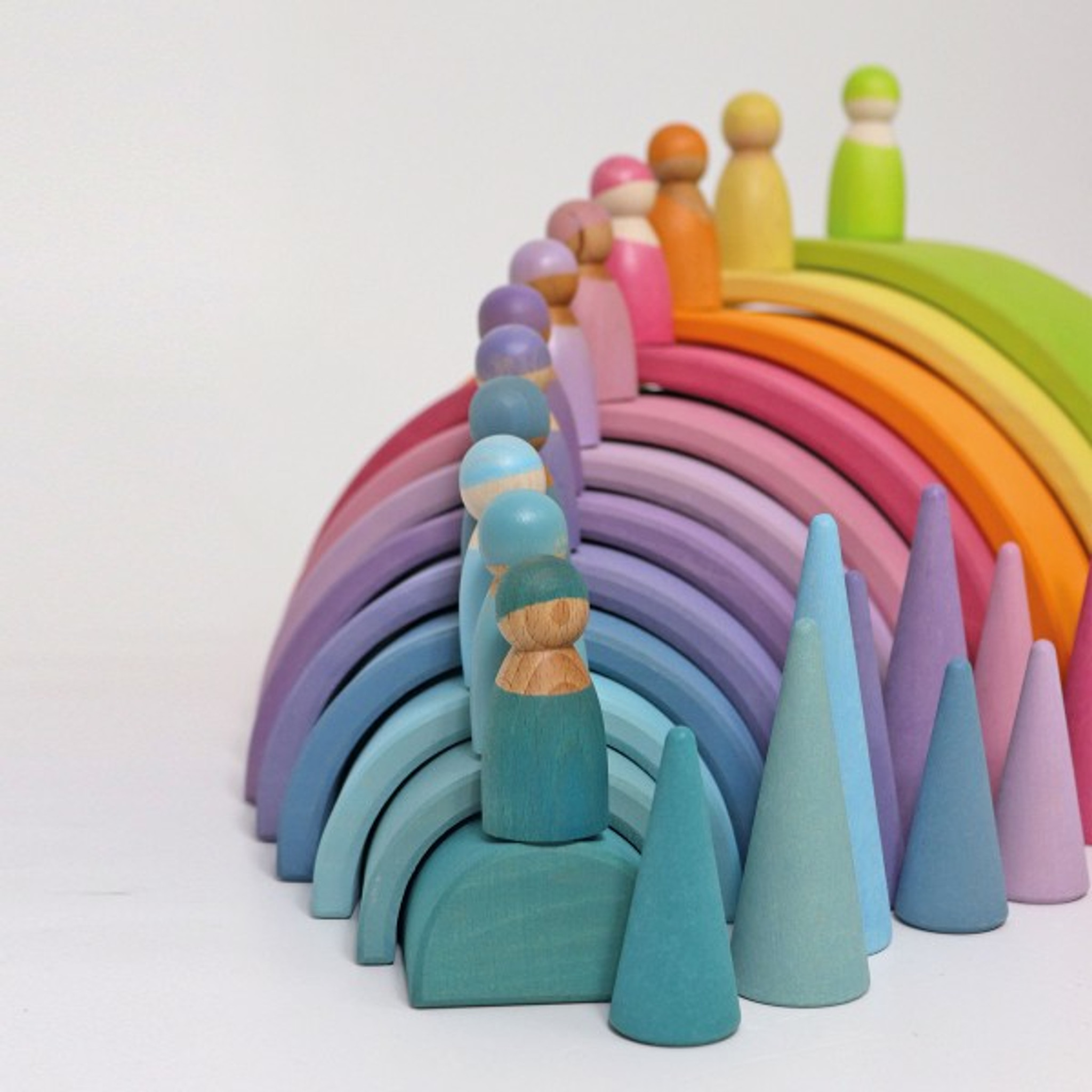 Grimm's - 12 Rainbow Friends – The Creative Toy Shop
