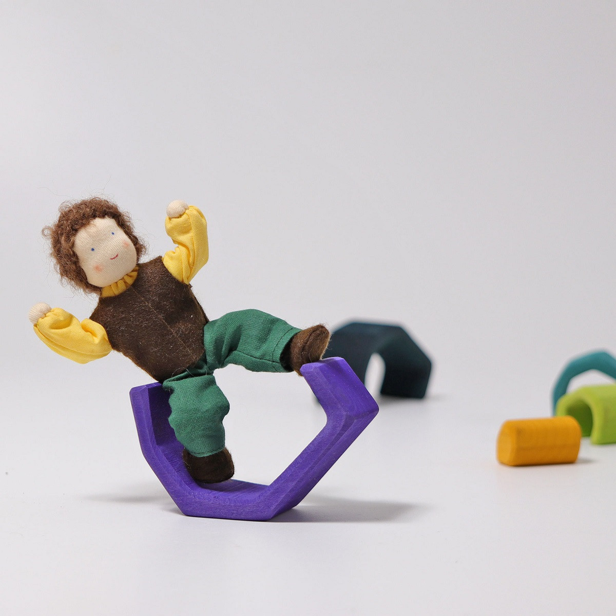 grimms dollhouse dolls