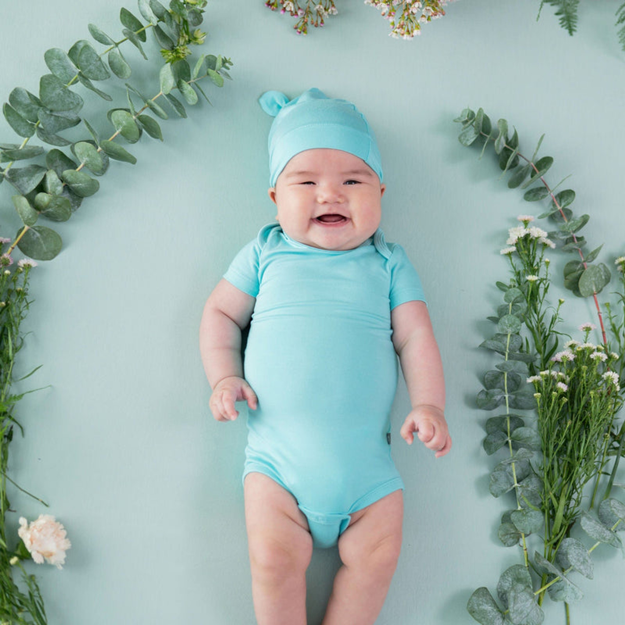 Bamboo bodysuit deals baby