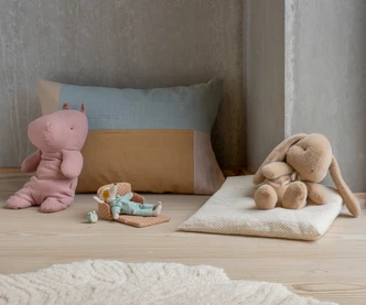 Maileg Bunny Plush Medium - Cream Peach